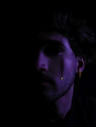 Cover LOW - Seul(s) - © LOW - Le Phare Musical